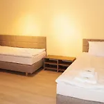 Redwood By Easy Rent Ostello