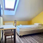 Redwood By Easy Rent