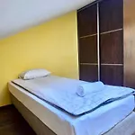 Ostello Redwood By Easy Rent
