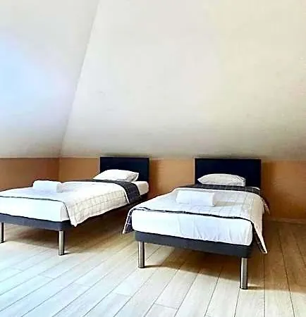 Redwood By Easy Rent *