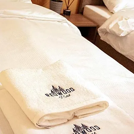 Hostel Redwood By Easy Rent