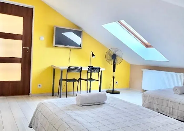 Redwood By Easy Rent Hostel *